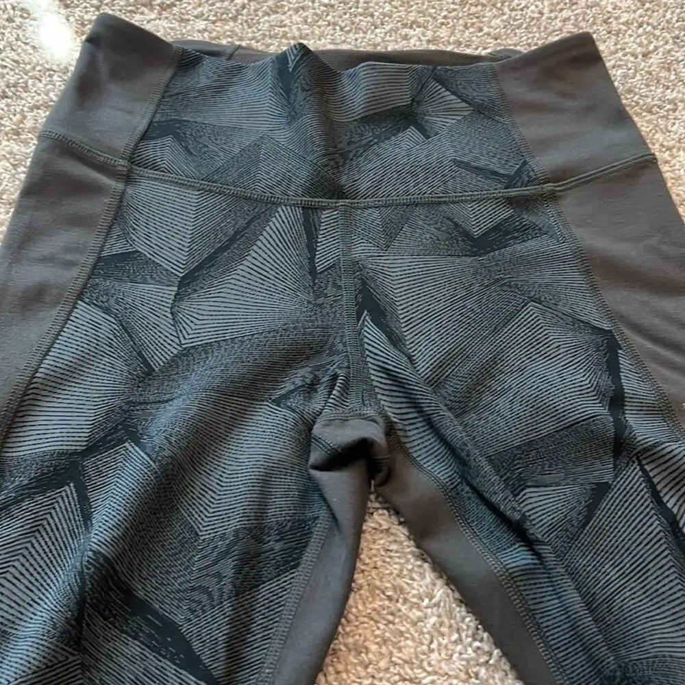UNDER ARMOUR Fly Fast‎ Tights Leggings XS Yoga Pants Athletic Gym Exercise